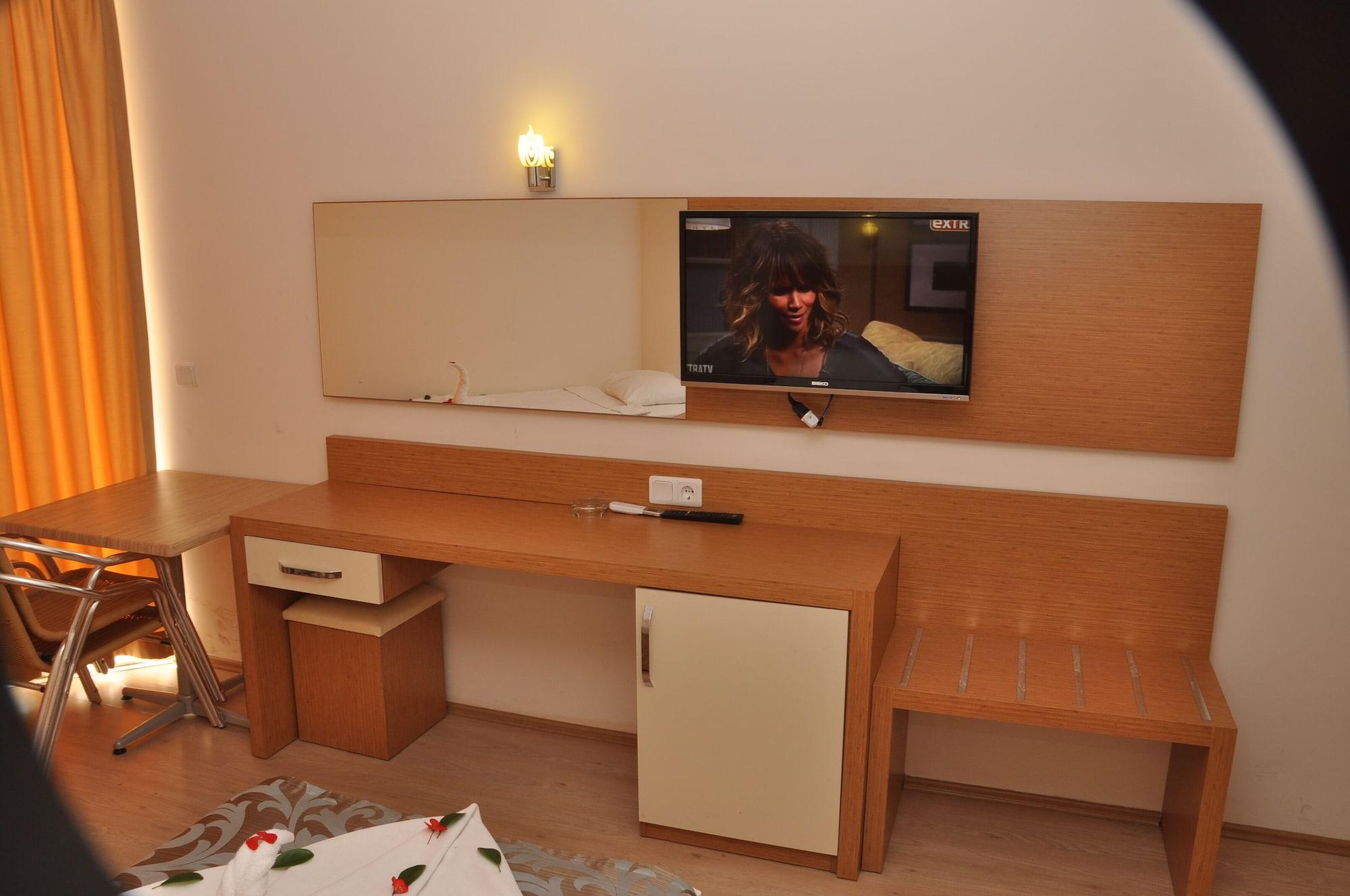 Grand Ati̇Lla Hotel Alanya Esterno foto