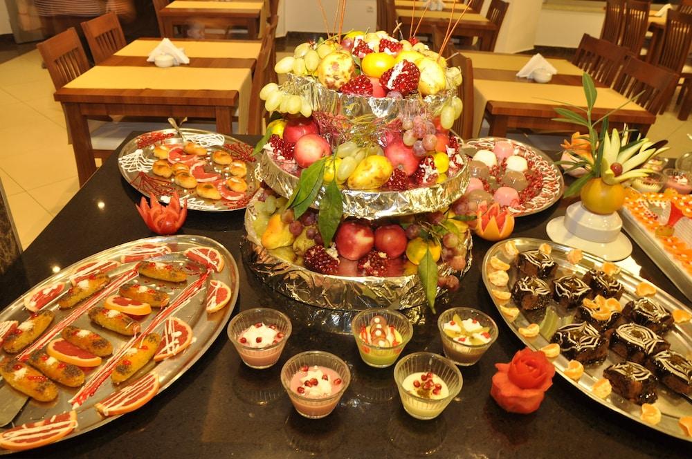 Grand Ati̇Lla Hotel Alanya Esterno foto