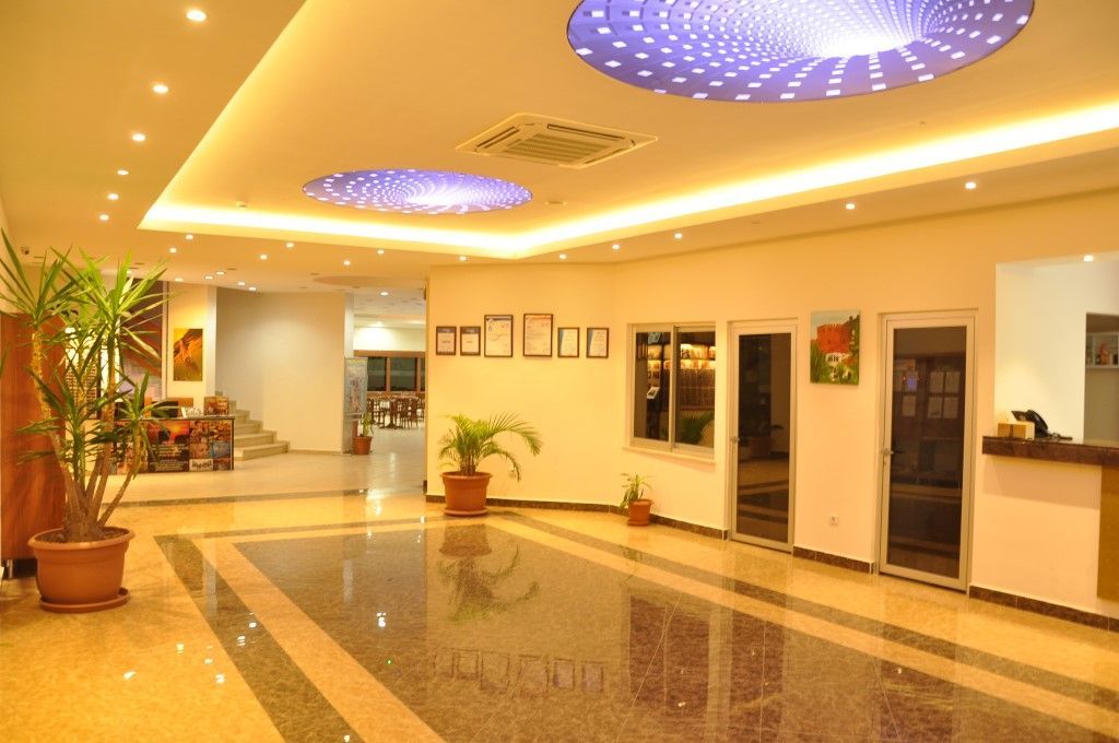 Grand Ati̇Lla Hotel Alanya Esterno foto