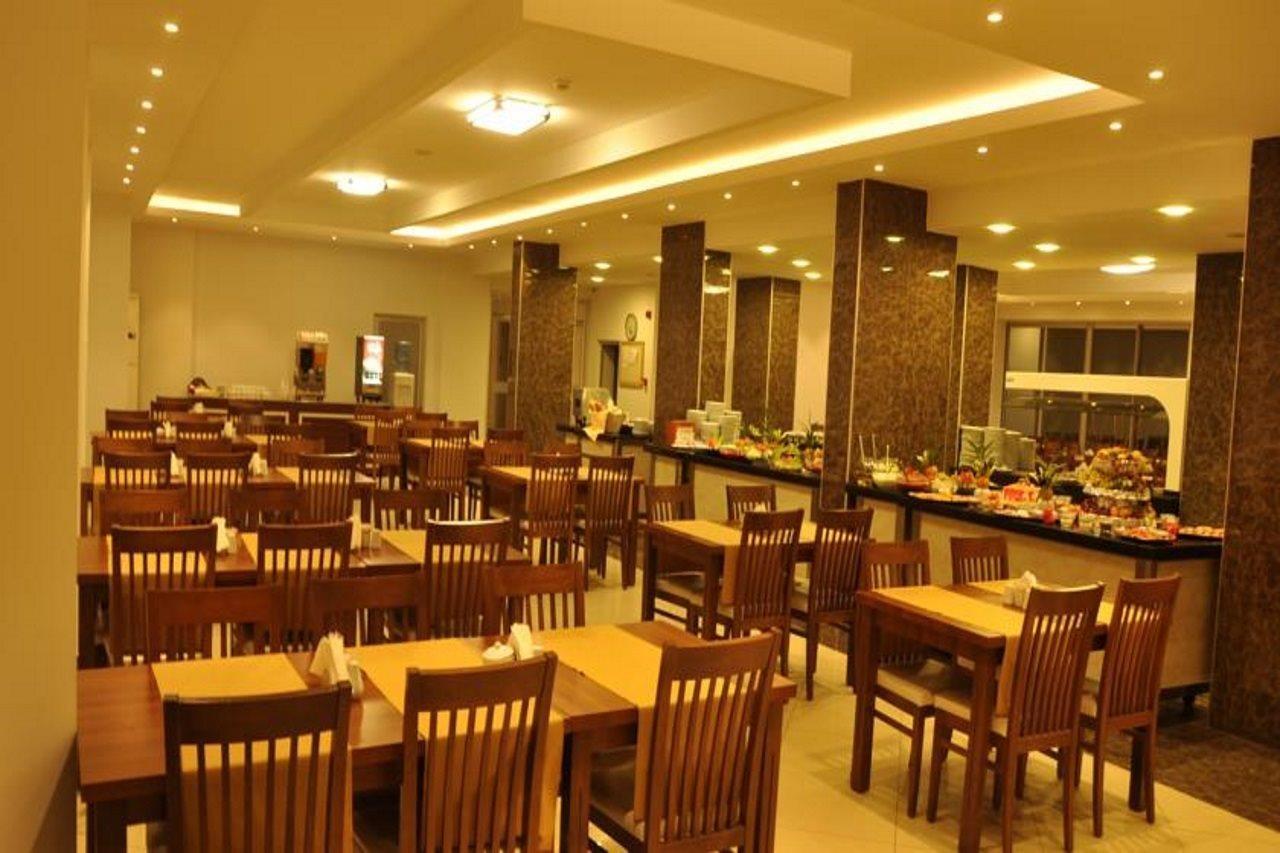 Grand Ati̇Lla Hotel Alanya Esterno foto