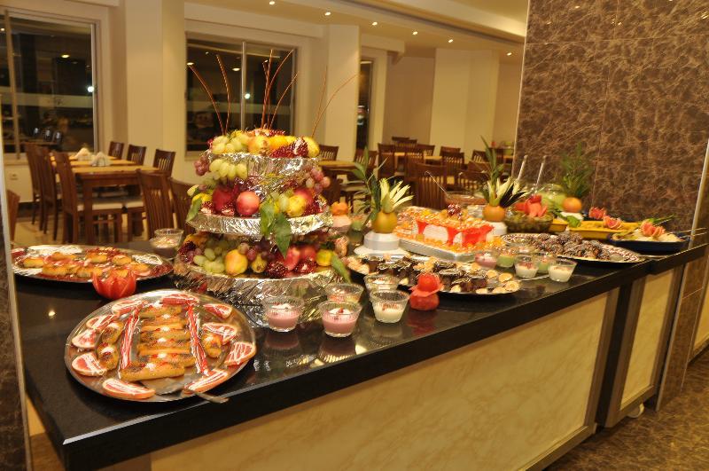 Grand Ati̇Lla Hotel Alanya Esterno foto