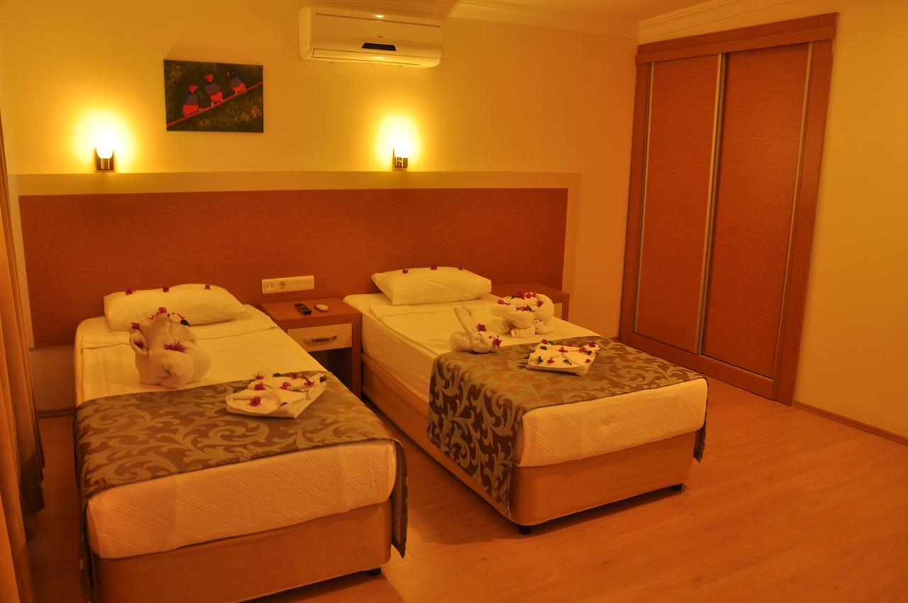 Grand Ati̇Lla Hotel Alanya Esterno foto