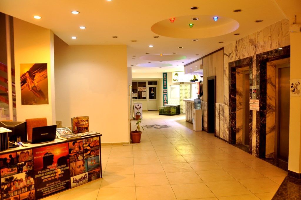 Grand Ati̇Lla Hotel Alanya Esterno foto